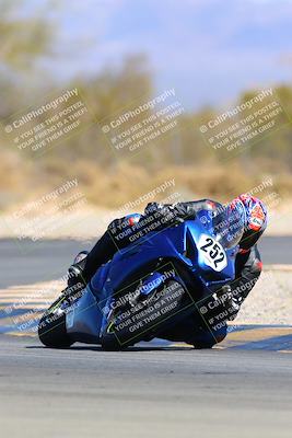 media/Mar-12-2022-SoCal Trackdays (Sat) [[152081554b]]/Turn 2 (1145am)/